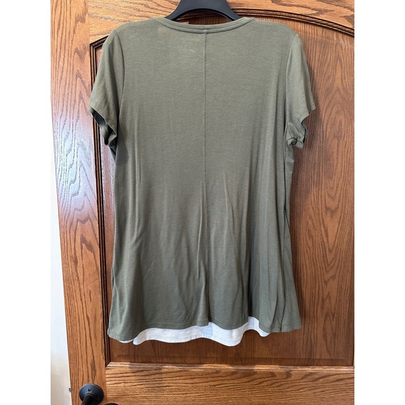 Motherhood Nursing TShirt, olive green and beige - Picture 2 of 4